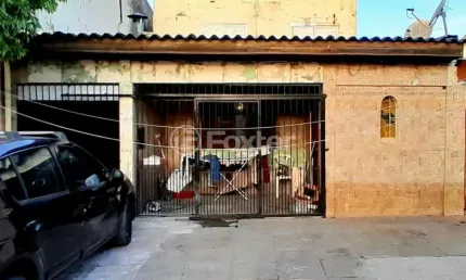 Casa com 3 quartos à venda na Rua Frederico Mentz, 92, Farrapos, Porto Alegre, 79 m2 por R$ 243.800