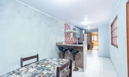 Casa com 2 quartos à venda na Rua Adelaide Helegda Rolim de Moura, 597, Morada do Bosque, Cachoeirinha, 55 m2 por R$ 244.500