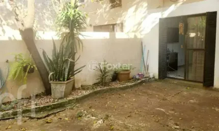 Apartamento com 1 quarto à venda na Rua Hoffmann, 506, Floresta, Porto Alegre, 40 m2 por R$ 195.000