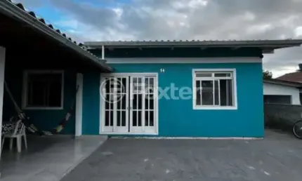 Casa com 3 quartos à venda na rua pica-pau, 56, enseada de brito, palhoça, 180 m2 por r$ 600.000