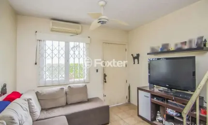 Casa em condomínio fechado com 3 quartos à venda na Rua Professor Carvalho Freitas, 301, Teresópolis, Porto Alegre, 73 m2 por R$ 405.000