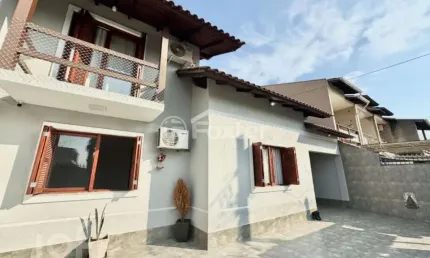 Casa com 3 quartos à venda na rua havaí, 248, mato grande, canoas, 181 m2 por r$ 750.000
