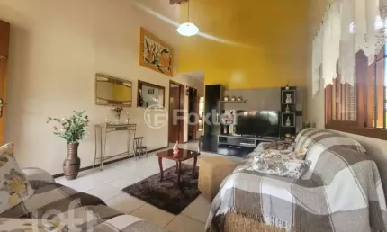 Casa com 3 quartos à venda na rua rio paraná, 223, liberdade, novo hamburgo, 186 m2 por r$ 490.000