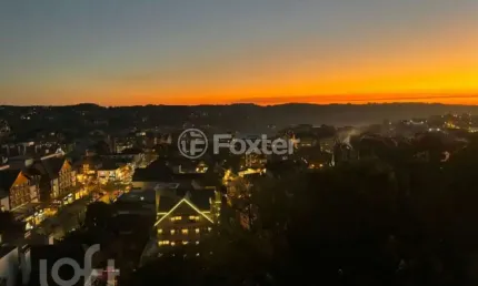 Apartamento com 3 quartos à venda na Rua Doutor Carlos Nelz, 35, Vila Suiça, Gramado, 57 m2 por R$ 950.000