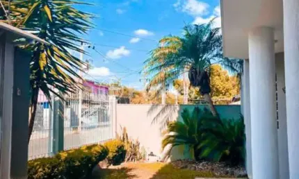 Casa com 3 quartos à venda na Praça Barão do Rio Branco, 595, Niterói, Canoas, 200 m2 por R$ 799.000