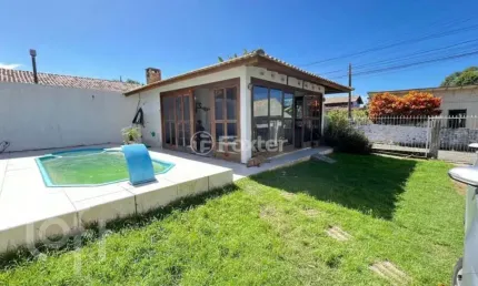 Casa com 2 quartos à venda na servidão alvorada, 210, campeche, florianópolis, 114 m2 por r$ 1.450.000