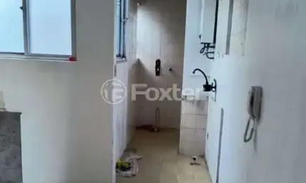 Apartamento com 2 quartos à venda na rua luzitana, 301, higienópolis, porto alegre, 61 m2 por r$ 220.000