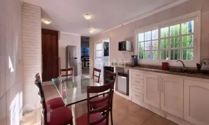 Casa com 4 quartos à venda na rua josé pedro de moura, 39, jardim isabel, porto alegre, 334 m2 por r$ 890.000
