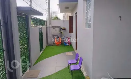 Casa com 3 quartos à venda na rua vereador adão da silva santos, 772, são josé, canoas, 109 m2 por r$ 562.000