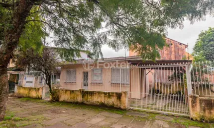 Casa com 2 quartos à venda na rua ângelo barcelos, 452, vila joão pessoa, porto alegre, 64 m2 por r$ 320.000