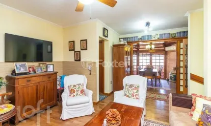 Apartamento com 2 quartos à venda na rua coronel paulino teixeira, 127, rio branco, porto alegre, 171 m2 por r$ 949.000