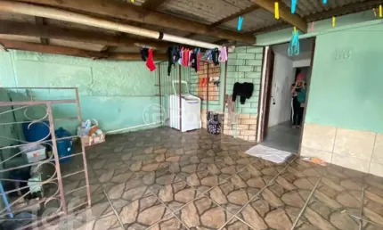Casa com 3 quartos à venda na rua raphael pandolfo, 30, farrapos, porto alegre, 136 m2 por r$ 200.000