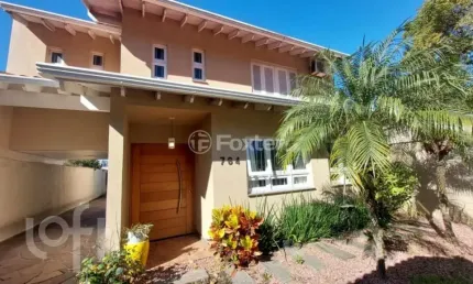 Casa com 3 quartos à venda na rua caçador, 764, rio branco, novo hamburgo, 231 m2 por r$ 990.000