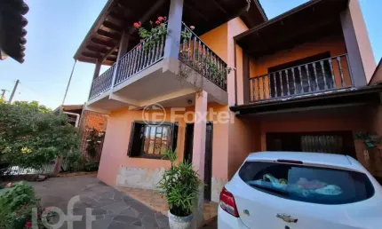 Casa com 3 quartos à venda na rua arpoador, 30, feitoria, são leopoldo, 299 m2 por r$ 895.000