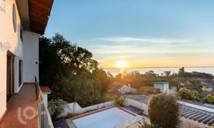 Casa com 4 quartos à venda na rua simão bolívar, 353, vila conceição, porto alegre, 390 m2 por r$ 1.800.000