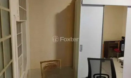Kitnet / stúdio à venda na rua doutor aurélio py, 250, medianeira, porto alegre, 32 m2 por r$ 160.000