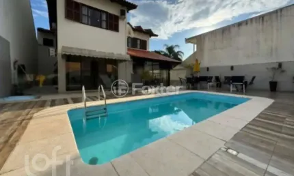 Casa com 3 quartos à venda na rua coronel maurício spalding de souza, 838, santa mônica, florianópolis, 267 m2 por r$ 2.200.000