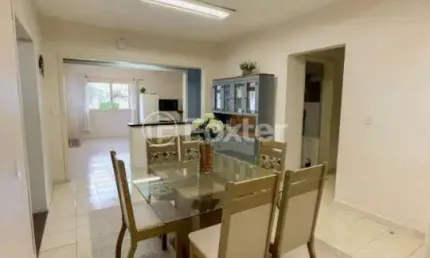 Casa com 3 quartos à venda na rua rodrigues alves, 238, niterói, canoas, 250 m2 por r$ 850.000