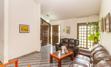 Casa com 4 quartos à venda na rua da gruta, 60, cascata, porto alegre, 241 m2 por r$ 540.000