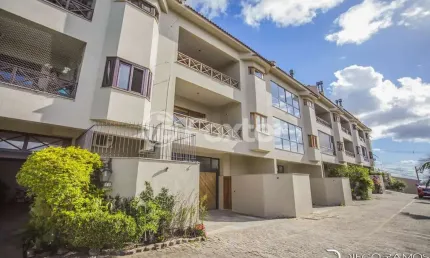 Casa em condomínio fechado com 4 quartos à venda na Rua Dona Maria, 68, Santa Tereza, Porto Alegre, 459 m2 por R$ 1.370.000
