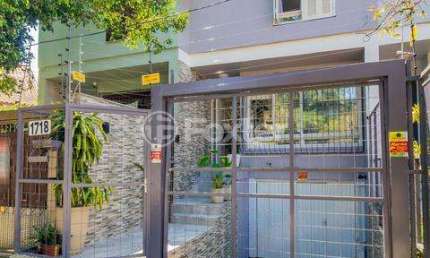 Casa com 2 quartos à venda na Rua Padre João Batista Reus, 1718, Vila Conceição, Porto Alegre, 148 m2 por R$ 655.000