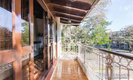 Casa com 5 quartos à venda na Rua Upamaroti, 836, Cristal, Porto Alegre, 484 m2 por R$ 1.350.000