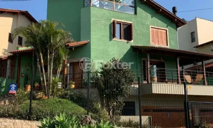 Casa com 4 quartos à venda na Rua Arachanes, 189, Espírito Santo, Porto Alegre, 303 m2 por R$ 1.250.000