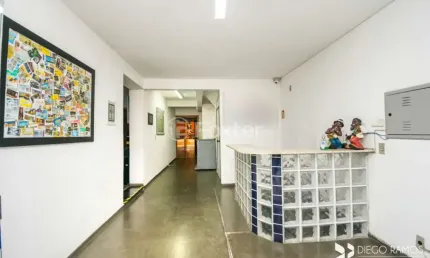 Barracão / Galpão / Depósito à venda na Rua Felizardo, 74, Jardim Botânico, Porto Alegre, 396 m2 por R$ 1.300.000