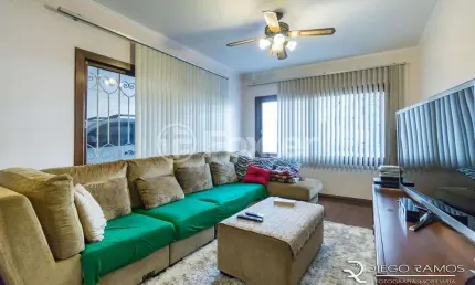 Casa comercial com 2 salas à venda na Avenida Lavras, 530, Petrópolis, Porto Alegre, 248 m2 por R$ 1.200.000