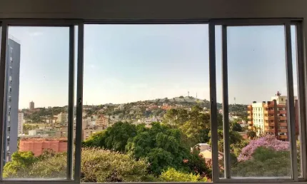 Apartamento com 1 quarto à venda na Rua Jataí, 865, Cristal, Porto Alegre, 43 m2 por R$ 220.000