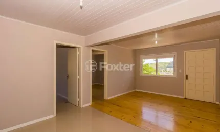 Casa com 2 quartos à venda na Avenida Antônio Carvalho, 1640, Jardim Carvalho, Porto Alegre, 99 m2 por R$ 229.000