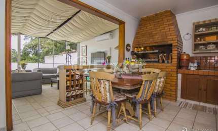 Casa com 2 quartos à venda na Avenida Coronel Lucas de Oliveira, 2609, Petrópolis, Porto Alegre, 340 m2 por R$ 1.899.999