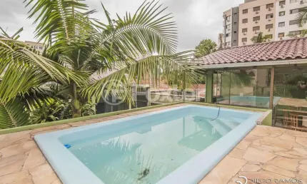 Casa comercial com 1 sala à venda na Rua Machado de Assis, 1004, Petrópolis, Porto Alegre, 350 m2 por R$ 1.500.000