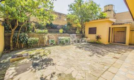 Casa com 3 quartos à venda na Rua Artigas, 320, Petrópolis, Porto Alegre, 234 m2 por R$ 1.150.000