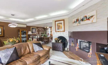 Casa em condomínio fechado com 3 quartos à venda na Avenida Cai, 735, Cristal, Porto Alegre, 382 m2 por R$ 1.500.000