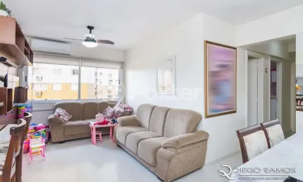 Apartamento com 3 quartos à venda na Avenida Bento Gonçalves, 1515, Santo Antônio, Porto Alegre, 66 m2 por R$ 400.000