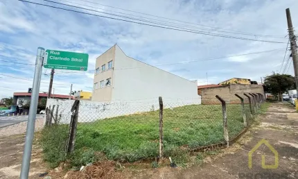 Terreno comercial à venda na Rua Clarindo Stahl, 01, Jardim Regina, Indaiatuba por R$ 1.030.000