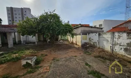 Casa comercial com 1 sala à venda na Rua Onze de Junho, 563, Centro, Indaiatuba, 339 m2 por R$ 1.696.000