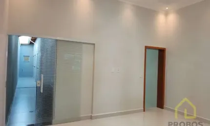 Casa com 3 quartos à venda na Rua Vinte e Quatro de Maio, 2254, Centro, Indaiatuba, 114 m2 por R$ 790.000