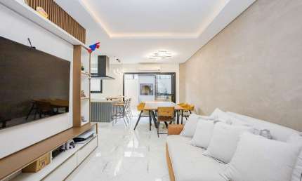 Casa com 3 quartos à venda na Rua Capitão João Zaleski, 510, Lindóia, Curitiba por R$ 1.300.000