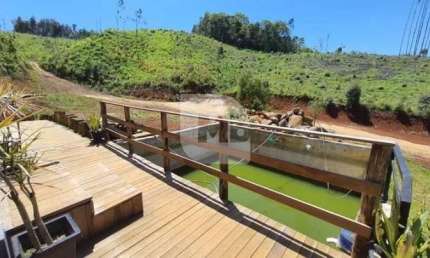 Chácara / sítio com 3 quartos à venda na Osório Perussi, 847, Área Rural de Almirante Tamandaré, Almirante Tamandaré por R$ 850.000