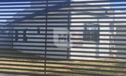 Casa com 3 quartos à venda na Rua Hortênsia, 2811, Campina da Barra, Araucária por R$ 450.000