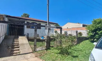 Casa à venda na Rua Goiás, 493, Iguaçu, Araucária por R$ 450.000