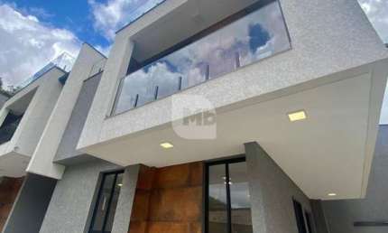 Casa com 3 quartos à venda na Rua Travessa Ferreira, 20 2, Uberaba, Curitiba por R$ 799.000