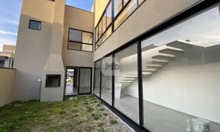 Casa em condomínio fechado com 3 quartos à venda na Rua Oristela Foggiatto, 190, Costeira, São José dos Pinhais por R$ 1.300.000