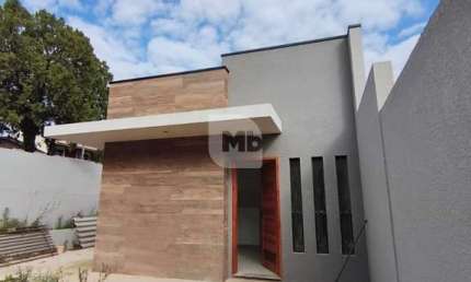 Casa com 2 quartos à venda na Rua Amanzor Sales Dias, 902 1, Cachoeira, Almirante Tamandaré por R$ 390.000
