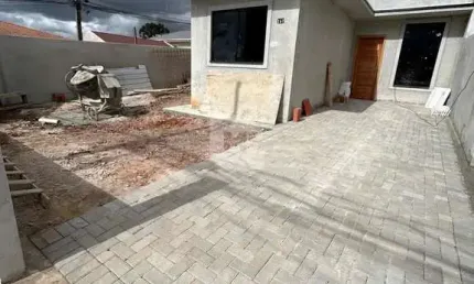 Casa com 2 quartos à venda na rua arthur hasselmann, 167, fazenda velha, araucária por r$ 460.000