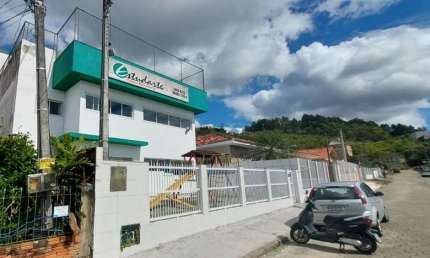 Vendo espaço para uso comercial no Bairro Passa Vinte- Palhoça-SC