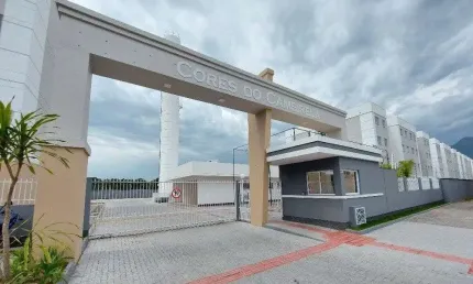 Apartamento a venda de 02 dormitórios com mobília planejada no bairro Nova Palhoça-Palhoça-SC