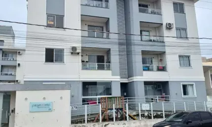 Apartamento a venda de 02 Dormitórios com mobília planejada no bairro Forquílhas em São José-SC